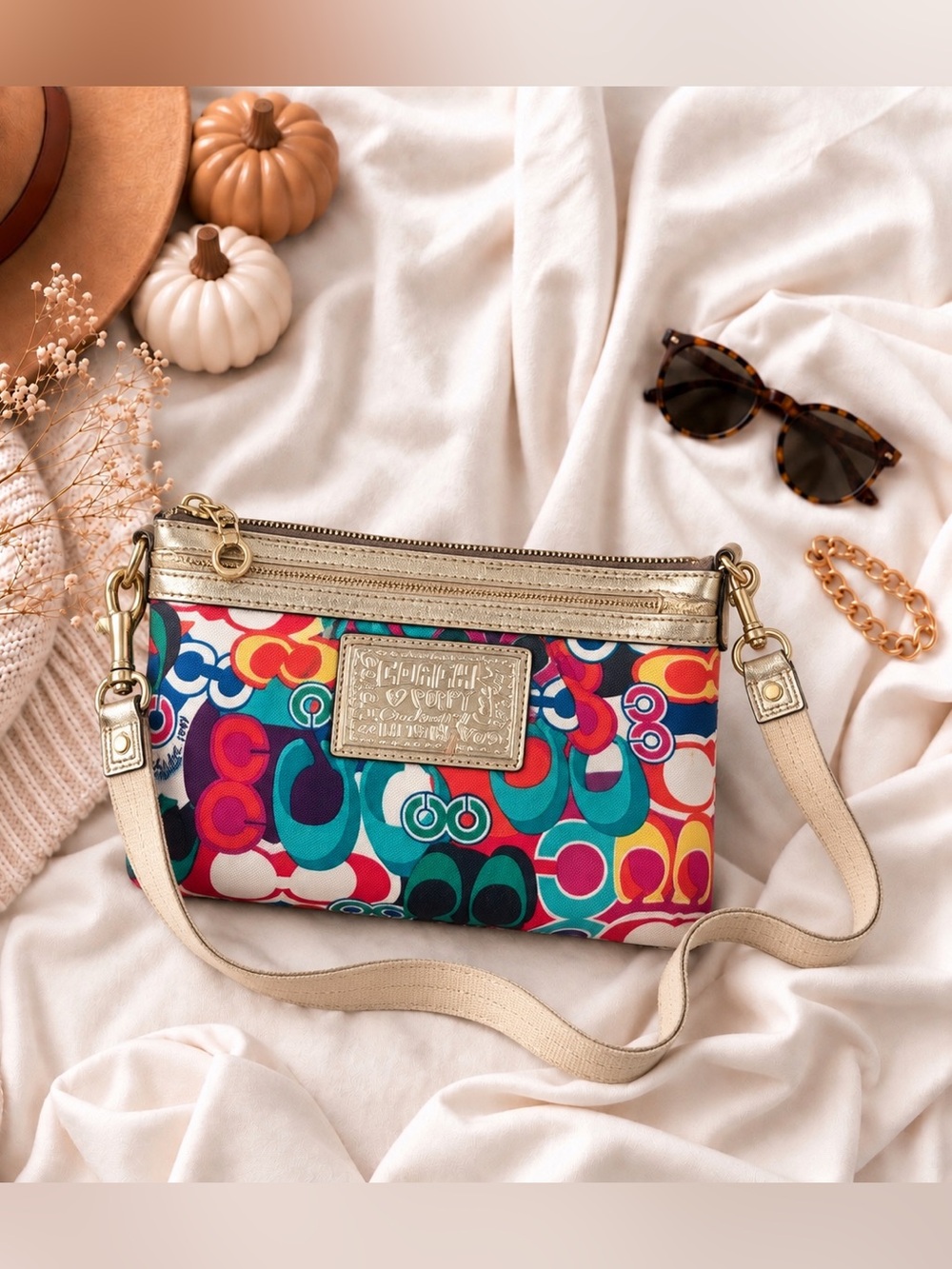 Y2K Vintage Coach Poppy Pop C Glam Graffiti